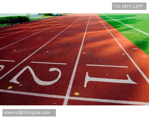 塑胶跑道的环保优势与建设技术解析:提升运动体验与城市可持续发展