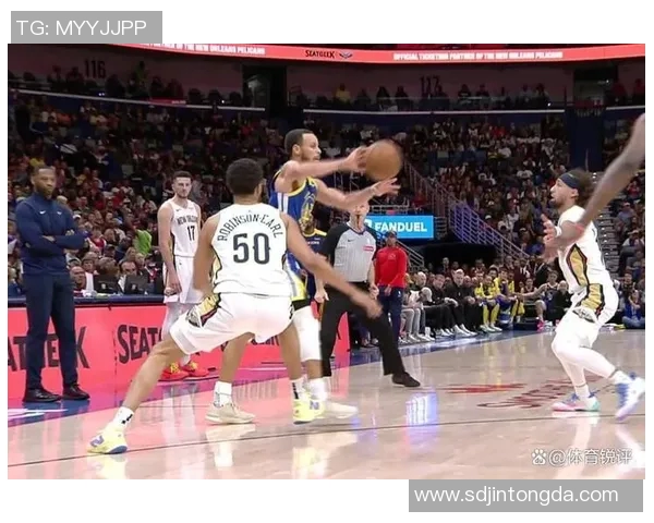 2014年勇士与鹈鹕季后赛第三场精彩回顾与分析